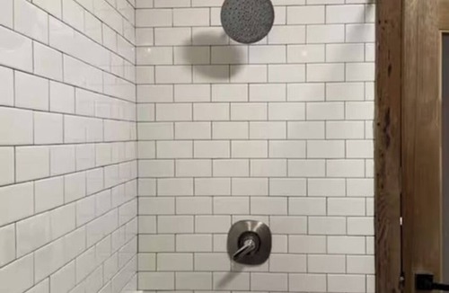 Los Feliz Hotel | 10 beds in a Silverlake hostel - private