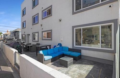 Mission Beach House | 101-Luxury1