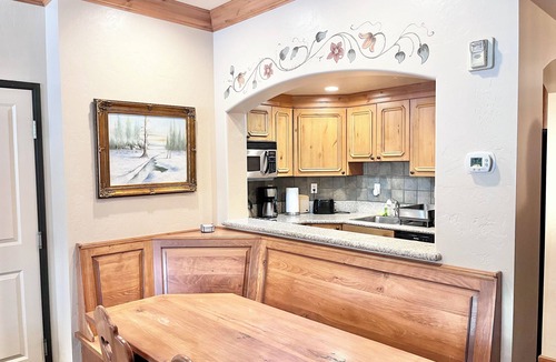 Midway Villa | 1085 | Alpine King Villa | Near Wasatch State Park