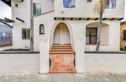 East Los Angeles Apartment | 116 m² Apartment ∙ 2 bedrooms ∙ 4 guests