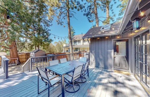 Idyllwild Cabin | 120 m² Cabin ∙ 2 bedrooms ∙ 6 guests