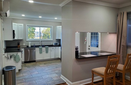 Elizabethton Apartment | 1260sqft Updated Retro Retreat w/WiFi + Patio/Grill - 5 Min Walk to DownTown