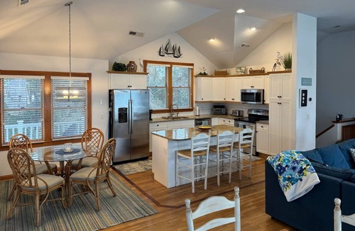 Corolla Light House | 1289 - Sounds Like Fun, Soundfront Corolla | Pool, Hot Tub & Resort Access
