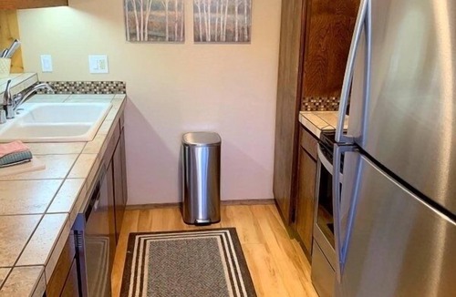 Mammoth Lakes Condo | 135 Standard by RedAwning