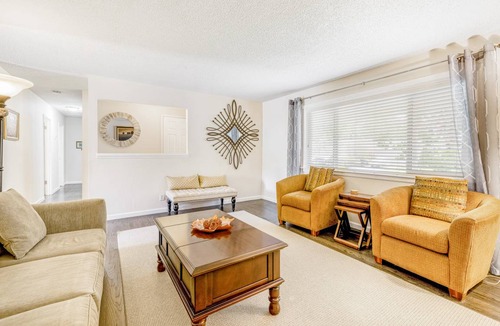 Kenwood House | 136 m² House ∙ 3 bedrooms ∙ 8 guests