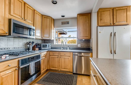 Carlsbad House | 139 m² House ∙ 3 bedrooms ∙ 7 guests