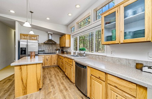Sloat House | 139 m² House ∙ 3 bedrooms ∙ 6 guests