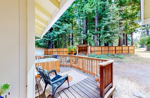 Little River House | 151 m² House ∙ 2 bedrooms ∙ 4 guests