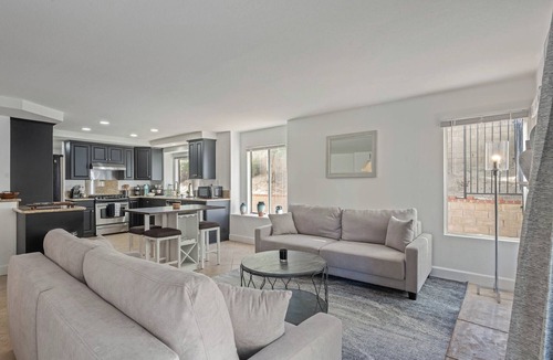 Castaic House | 152 Magic Mountain Entertainment Home -Spa-Games
