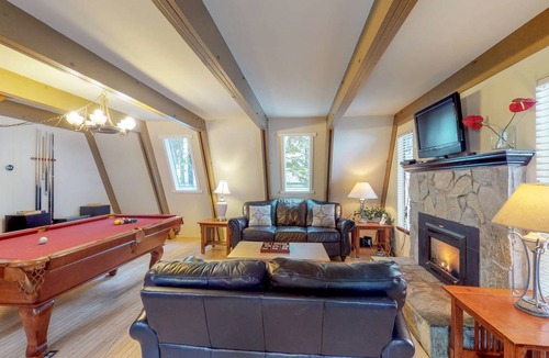 South Lake Tahoe House | 154 m² House ∙ 3 bedrooms ∙ 10 guests