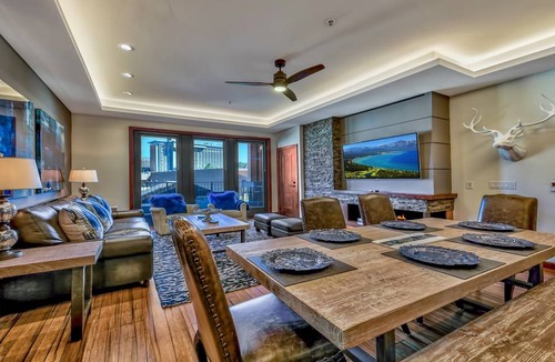 Lakeside Park Condo | 155 m² Condo ∙ 3 bedrooms ∙ 8 guests