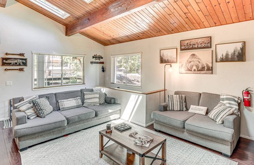 Crestline House | 160 m² House ∙ 4 bedrooms ∙ 12 guests
