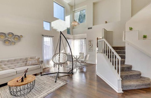 Lake Elsinore House | 181 m² House ∙ 4 bedrooms ∙ 10 guests