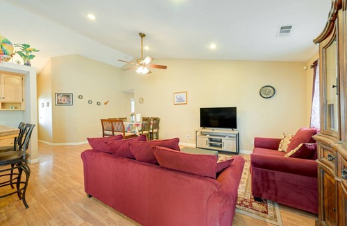 Porterville House | 185 m² House ∙ 5 bedrooms ∙ 10 guests