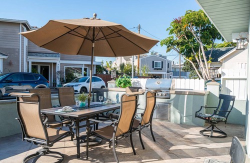 West Newport House | 186 m² House ∙ 4 bedrooms ∙ 10 guests