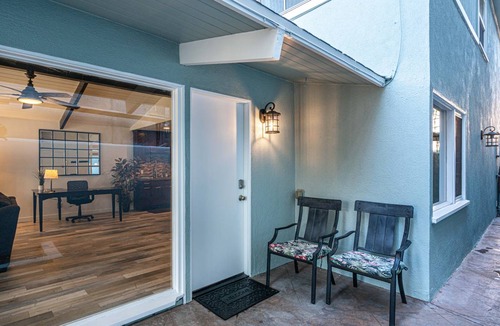 West Newport House | 186 m² House ∙ 4 bedrooms ∙ 10 guests