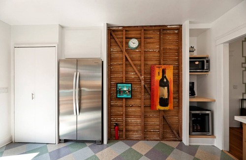Altadena House | 1920s Bungalow Expertly Renovated w/MidCentury Modern Flair