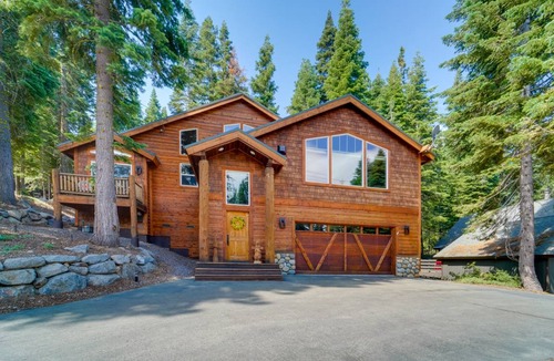 Truckee House | 198 m² House ∙ 3 bedrooms ∙ 8 guests