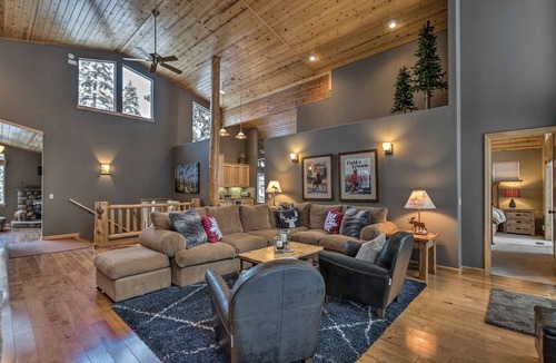 Truckee House | 198 m² House ∙ 3 bedrooms ∙ 8 guests