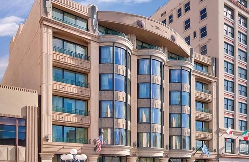 Civic Core Condo | 1br Condo Gaslamp Quarter & Theme Parks!