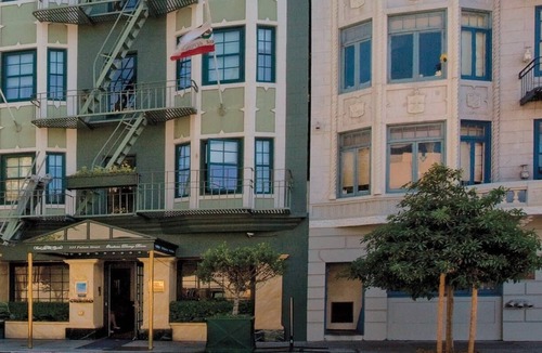 Fillmore District Condo | 1br Condo Performing Arts Venues Galore!