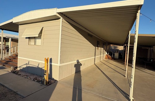 Havasu Lake House | 2-bedroom mobile home in enchanting Havasu Lake with WiFi, AC