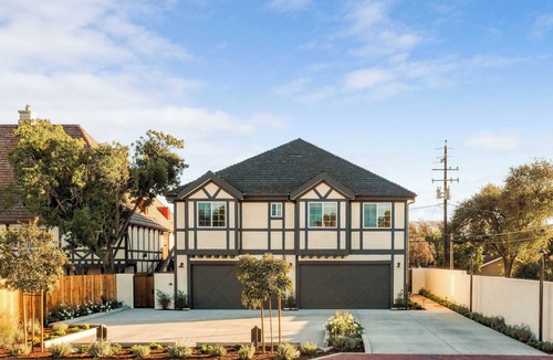 Solvang Apartment | 2-bedroom - WiFi, AC, garage parking with EV charger.