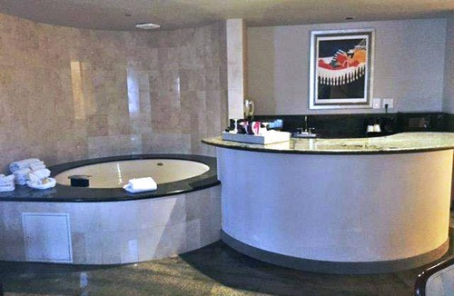 East Hollywood Hotel | 2 Connecting Suites at a Hotel