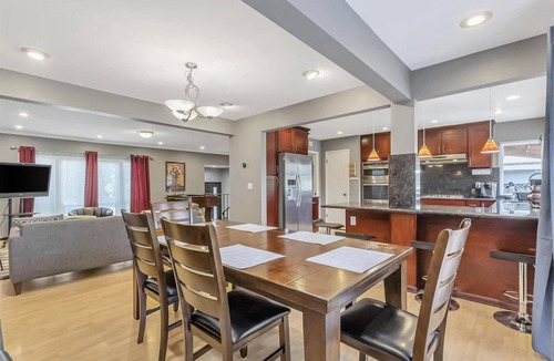 Berryessa House | 2 Living rooms+XL bedrooms+Patio&Grill+3 BA!