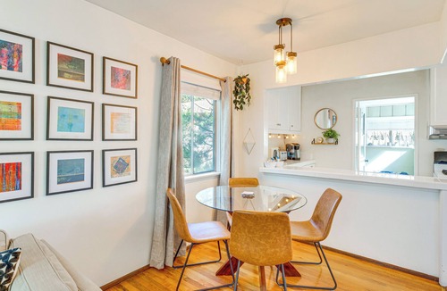 Magnolia Park House | 2 Mi to Griffith Park: Chic Home w/Private Patio