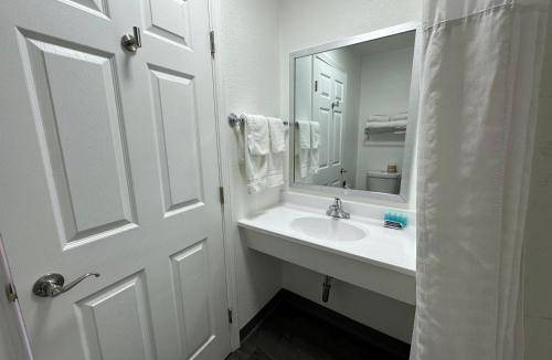 Livermore Hotel | 210 m² Hotel ∙ 4 guests