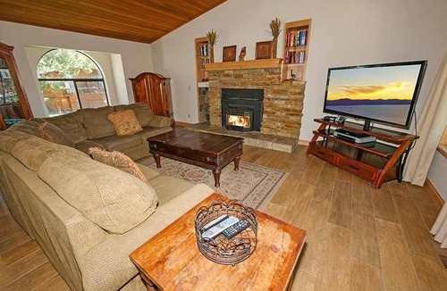 Tahoe Keys House | 218 m² House ∙ 3 bedrooms ∙ 8 guests
