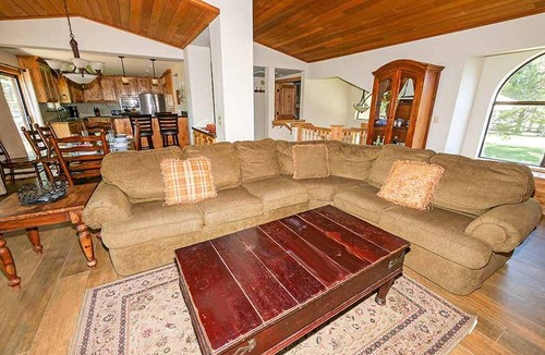 Tahoe Keys House | 218 m² House ∙ 3 bedrooms ∙ 8 guests