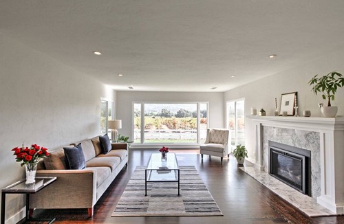 Sonoma House | 222 m² House ∙ 4 bedrooms ∙ 8 guests