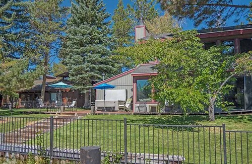 Tahoe Keys House | 234 m² House ∙ 4 bedrooms ∙ 10 guests