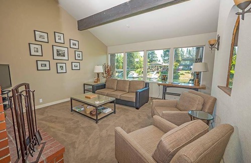 Tahoe Keys House | 234 m² House ∙ 4 bedrooms ∙ 10 guests