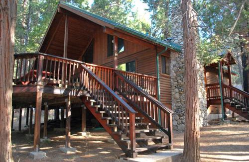 North Wawona House | 24 Wawona Cabin