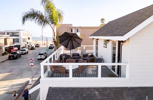 West Newport House | 245 m² House ∙ 4 bedrooms ∙ 10 guests