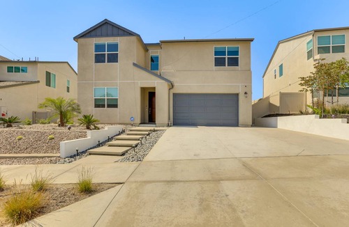 Fallbrook House | 260 m² House ∙ 5 bedrooms ∙ 10 guests