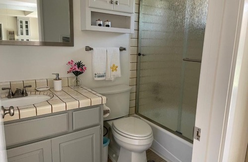 Cambrian Villa | 3 Bed 2 bath cozy house in Silicon Valley