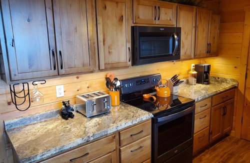 Sevierville Cabin | 3 Bedroom, 4 bed - Hot Tub, Fire Pit, Game Room, Pool Table, Close to Dollywood!