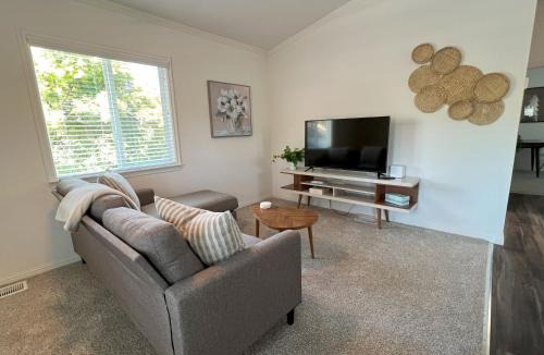 Concord House | 3 Blocks to Todos Santos Prime Downtown Location