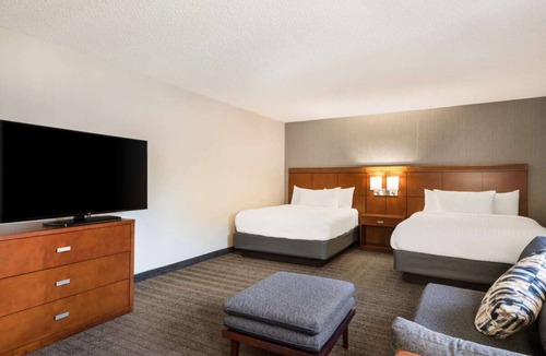 San Jose Hotel | 3 Budget-Friendly Units! Pet-Friendly, Close to The Tech Museum of Innovation
