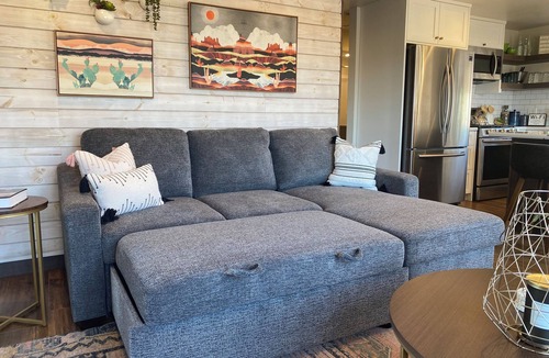 Madera House | 3 national parks within a 1 hour drive! Yosemite, Kings Canyon and Sequoia!