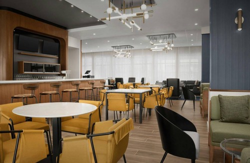 Pittsburg Hotel | 300 m² Hotel ∙ 6 guests