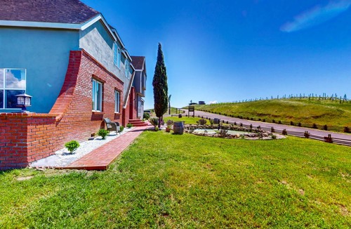 Penngrove House | 307 m² House ∙ 4 bedrooms ∙ 10 guests