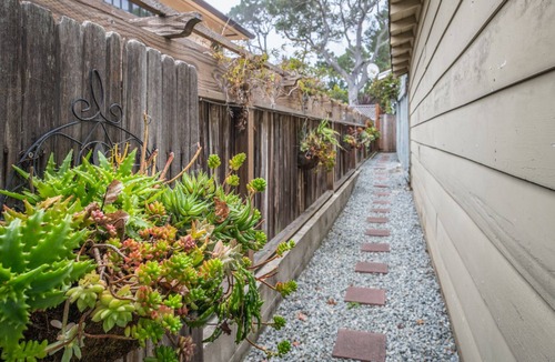 Northeast Carmel House | 3264 Sea Shell Guest Cottage ~ Updated and Cozy!
