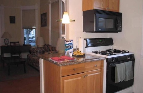 Downtown North Apartment | 359 #A Hawthorne, 1bedroom/1Bath