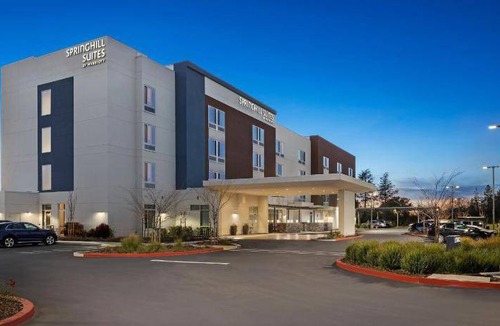 West Sacramento Hotel | 36 m² Hotel ∙ 127 guests