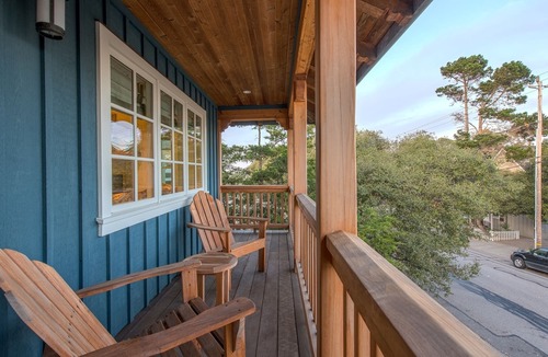 Pacific Grove House | 3684 Jewel by the Sea ~ Walk to Town and the Beach